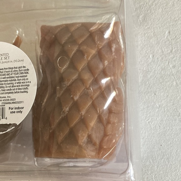 BNIB- 4.7"- Hand Carved- Unscented- 2 Pack- Brown Owl Figural Candles Decor Set - Picture 15 of 17